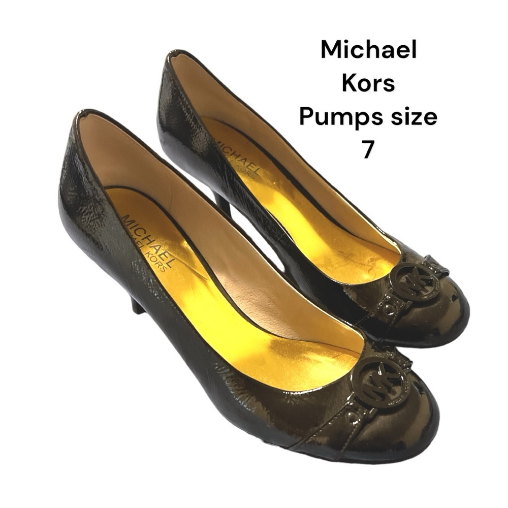 Michael Kors 7M Patent Pumps